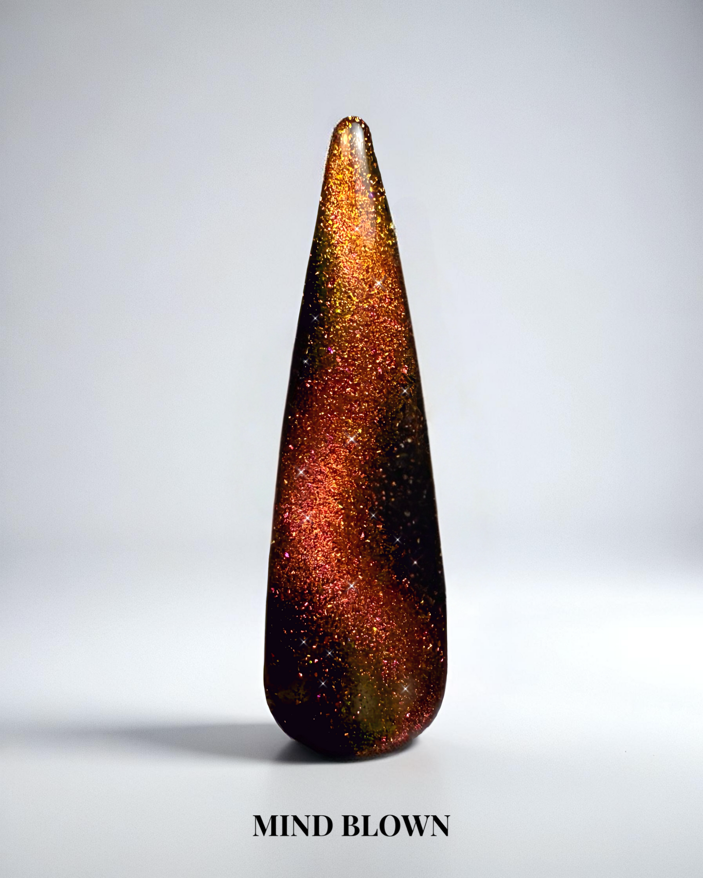 Guldigt cat eye-gellack i färgen Mind Blown för naglar, 15 ml