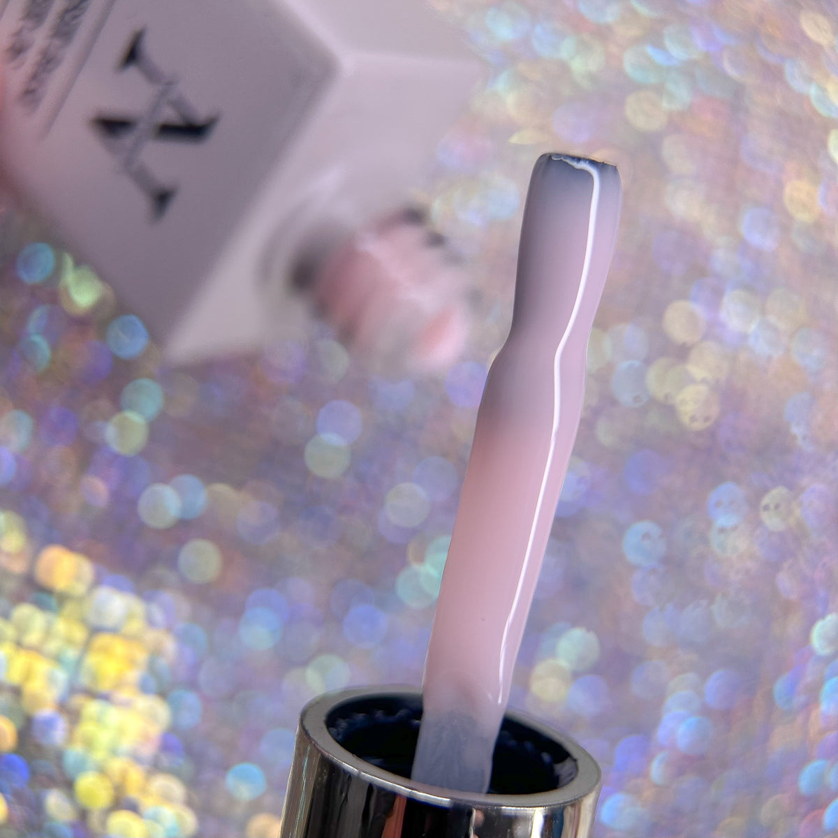 Rubber base rosa för hållbar nagelförstärkning av sköra naglar