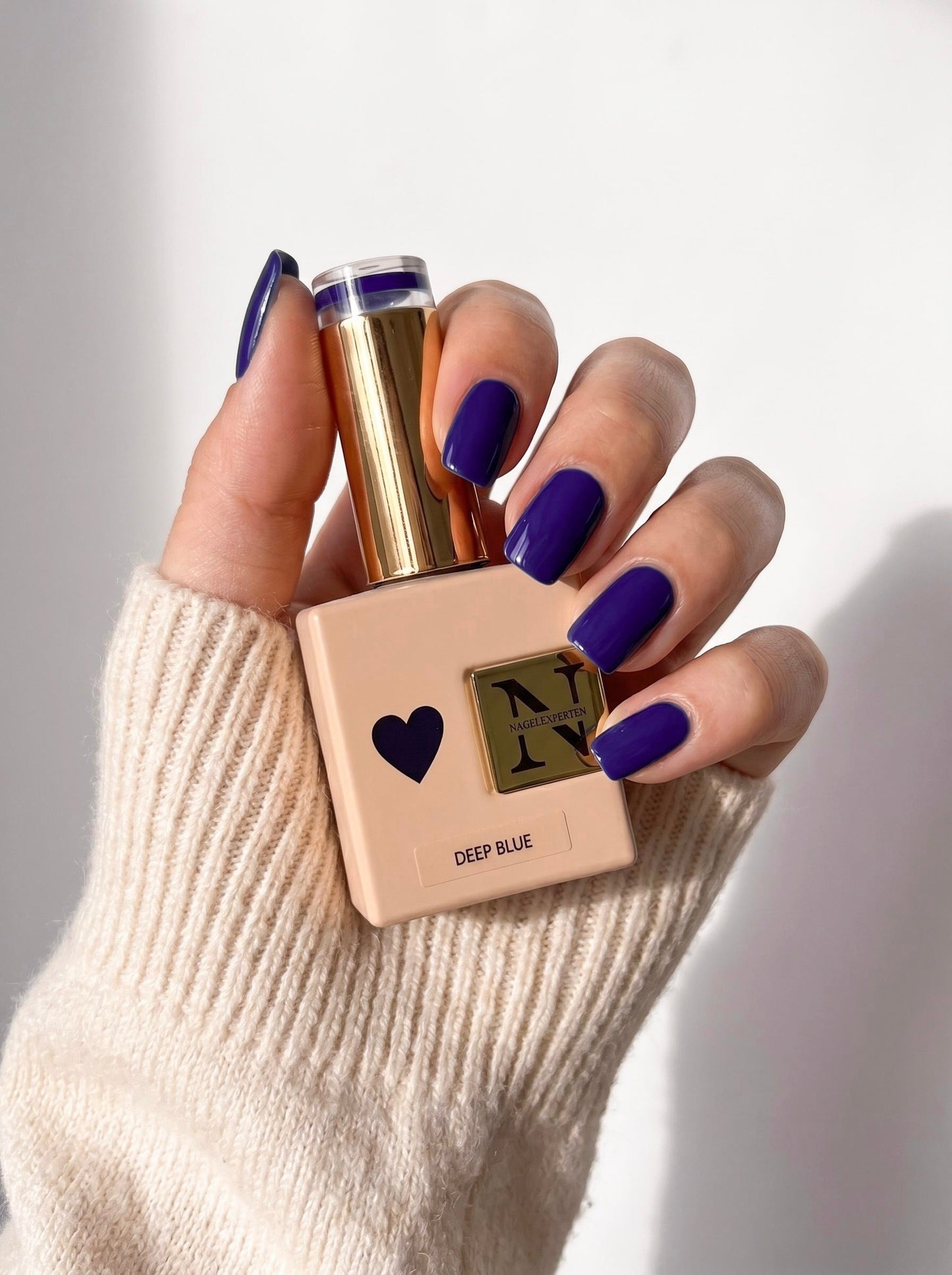Gel polish • Deep blue 15ml