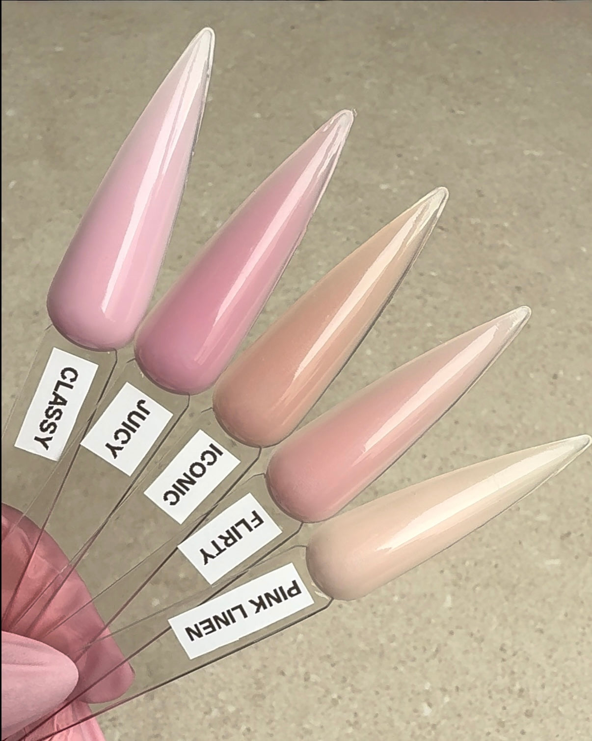 BUILDER GEL • ICONIC • Medium