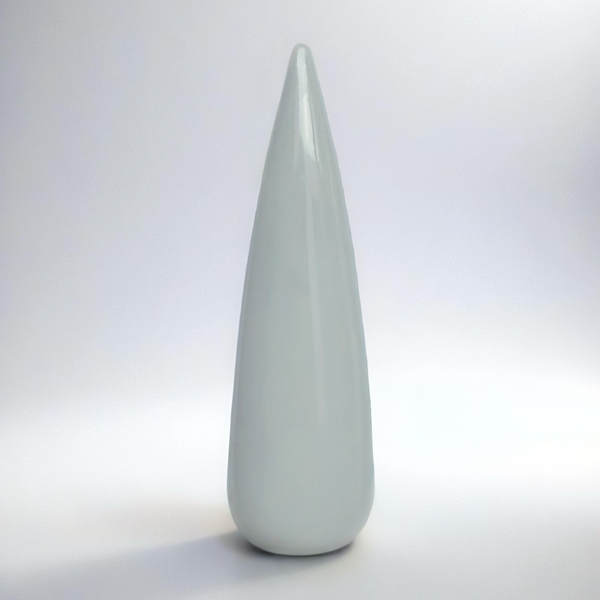 Grått heltäckande gellack i färgen Sweater weather för naglar